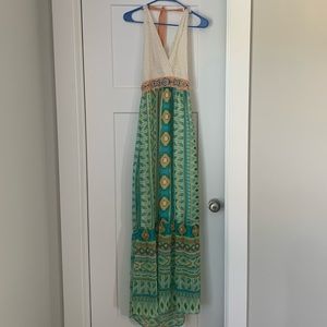 Halter Top Maxi Dress 🌴🌸